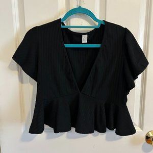 Lulu's V Neck Flare Cropped Top | Size M